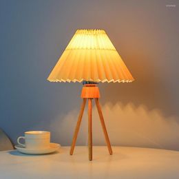 Table Lamps Wood Lamp Korean Pleated USB Desk Reading Study Living Room Bedroom Lights Indoor Lighting Fixture Ornament Portable