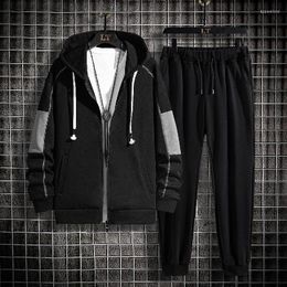 Men's Tracksuits Spring And Autumn Men's Tracksuit Fashion Male Zipper Sweatshirts Sweatpants Two Piece Suit Jacket Windbreak Sportswear