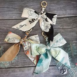 Keychains 2022 Lovely Weave Soft Silk Scarf Keychain Bowknot Pendant Bag Charm Accessories Key Chain Fashion Car Holder Creative Gifts