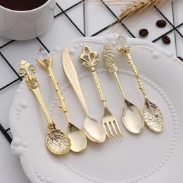 Flatware Sets 2022 6Pcs/Set Zinc Alloy Royal Style Vintage Coffee Spoons & Pastry Fork Metal Carved Kitchen Tableware Gadgets