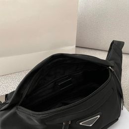 Fashion Nylon Waist Bag Designer Black Bumbag For Womens Men Casual Zipper Fanny Pack Luxury Brand Leather Crossbody Sport Fannypa1700