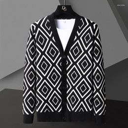 Men's Sweaters 2022 England Style Diamond Cardigan Men Fashion Brand Autumn Designer Striped Knit Jacket Sueter Hombre