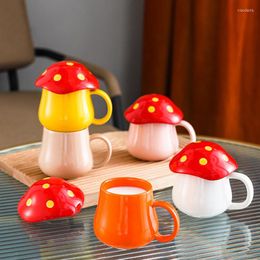 Mugs 300ml Cute Mushroom Ceramics Coffee Mug Creative Hand Painted Drinkware Milk Tea Cups Home Office Couple Novelty Gifts