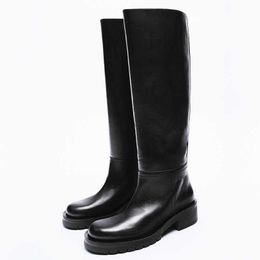 Fashions Boots shoes winter New botas fashion Style Leather Flat Boots Round Toe Sand Brown Knee thigh High heel Wide Leg Cavalry Women
