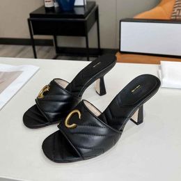 Designer Sandalen Mode GGity Flache Slides Frau Ferse Schuhe Doppel G Flip-Flops Luxus Hausschuhe Leder Sandalen sdgsdf
