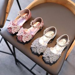 Flat Shoes Girls Bling Princess Butterfly Crystal Wedding Kids Leather Party Shoe Pearls Ankle Strap Sandals Baby Child