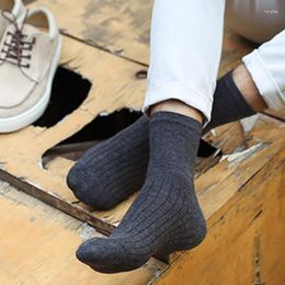 Men's Socks Covrlge Men Business 2022 Men's Fashion Solid Crew High Quality Male Breathable Cotton Casual Sock Black NWM053