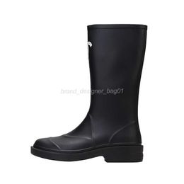 Wind and Rain Boots for Women Flat Heel 2023 fashion Medium Ancient Black Knee Length Boots for Medium Volume Knight Rain Boots 110922H