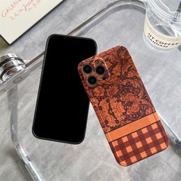 Smooth Designer Phone Cases For Iphone 14 Pro Max 13 Mini 12 sets 11 Set Max Plus Checkered Pattern Shockproof Pot V 22110902CZ