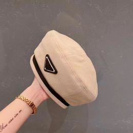 Woolly hats light luxury niche designer duds nabla beret female temperament of street snap joker hat fashion painter
