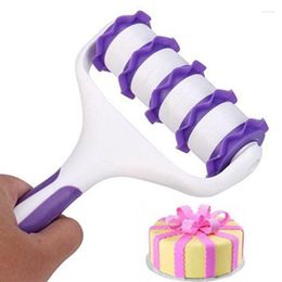 Baking Tools Fondant Strip Ribbon Cutter Sugarcraft Tool Cake Rolling Pin Embosser Roller Set Decorating