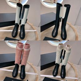 2023 designer women Wool knight knee-high boots luxury Fashion sexy black white Thick leather Boots ladys winter electric embroidery Knitted wools Low heel Shoes