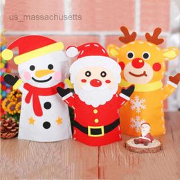 Christmas Toy 3Pcs/Lot DIY Christmas Hand Puppet Toy Children Creative Handmade Materials Craft Kit Xmas Decoration Kids Educational Toys L221110