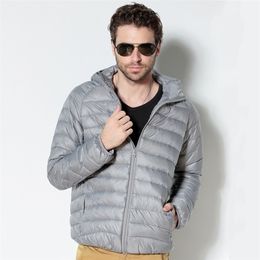 Men's Down Parkas White Duck Jacket Portable Hooded Coat Ultralight Winter Warm Thermal 221110