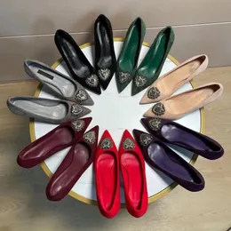 Yeni kadın sandalet tasarımcısı tek ayakkabı retro yüksek topuklu ayakkabılar aşk düğmesi kadife elbise kedi topuk düğün partisi saten deri 34-40