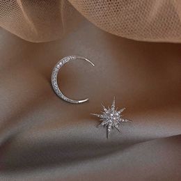 Star Moon Earrings advanced sense 925 silver needle net red temperament female asymmetric Earrings