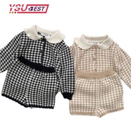 Clothing Sets Autumn Winter Girl Knitting Sweater Set 2pcs Infant Baby Suit Warm Boy born Clothes 0-4 Years 221110