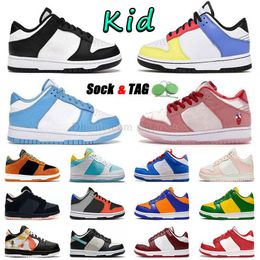 Bigs Designer Kid Running Shoes Juventude Moda Outdoor Flat Big Kids Sneakers Preto e Branco Panda Baixo Triplo Rosa Amarelo Verde Azul Chidren's Big Size 4Y 5Y 4 5 Treinadores