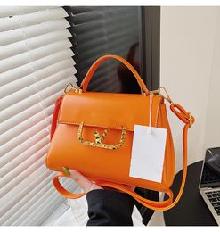 Designer New Urban Handbag Fashion Shoulder Messenger Bag Large Capacity Wholesale Small Square Bags