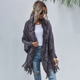 Shawls Fur Collar Winter Knitted Fringe Sweater Ponchos Elegant Batwing Sleeve Long Cardigan Casual Fashion Houndstooth Cloak 221110