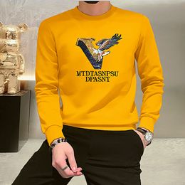 Western Brand Winter Men's Sweatshirts Eagle Pattern Luxury Hot Diamonds Embroidery Design Pullover Casual Fashion Style Cotton Round Neck Yellow Hoodies M-4XL