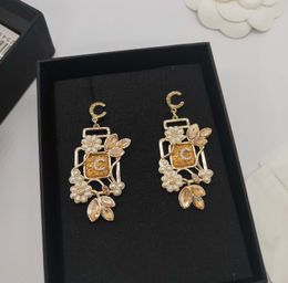 2022 Luxury quality Charm drop earring bottle shape with yellow diamond and nature shell beads have box stamp PS3522A