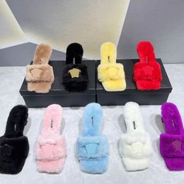 2023 Designer women sheepskin Fluffy Slides slippers Luxury Winter Fluffy Furry Head portrait buckle High heeled Sandals ladys Fashion sexy open toed slipper shoes