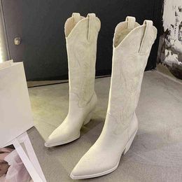 Women's Knee High Boots High Heel Western Cowboy Boots Embroidered Pointed Toe Shoes Women Winter Motorcycle Boots