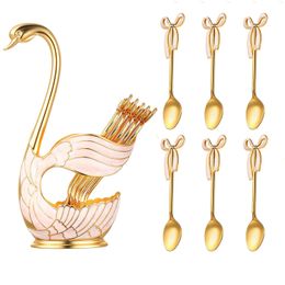 Dinnerware Sets Luxury Metal Coffee Dessert Spoon Set Swan Base Holder With 6pcs Ice Cream Spoons Forks Teaspoons Sugar Salad Flatware 221025