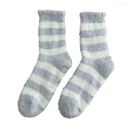 Men's Socks 1 Pair Stylish Thermal High Elastic Sweat-Wicking Unisex Indoor Floor Casual Plush Slippers