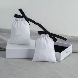 Cotton Gift Bags Makeup Drawstring Pouches Jewellery Drawstring Pouch with Ribbon 8x11cm