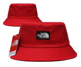 Mens Women Designers Bucket Hats Full Letter Casquette Bonnet Beanie Luxurys Fedora Fitted Sun Hat Baseball Caps Y-2