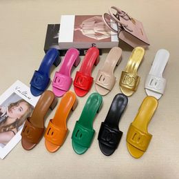 Fashion Slippers New Designer Women Open Toe Sandals Classic Luxury 5A Leather Chunky High Heels Summer Outside Clourful Platform Shoes Hollow Out Letter Flip Flops