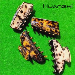 HUANZHI Tortoiseshell Acetate Large Grab Clip Engraved Alphabet Back Head Hairpin Headgear Korean New For Women Girls Hair Catch T220808