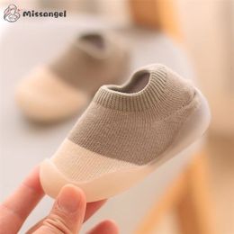First Walkers Baby Socks Shoes Infant Colour Matching Cute Kids Boys Doll Soft Soled Child Floor Sneaker BeBe Toddler Girls 221113