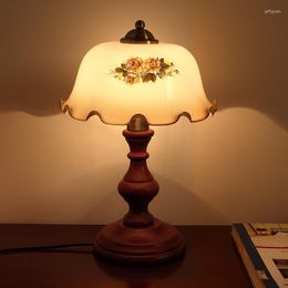 Table Lamps Desk Light Retro Rural Lamp For Bedroom Bedside Creative Solid Wood Glass Reading Lampe De Design Decoration