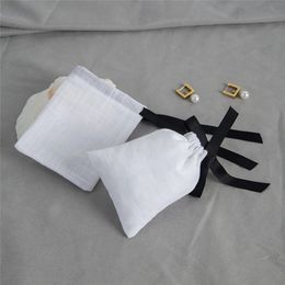 White Canvas Cotton Bags with Ribbon Drawstring Christmas Gift Wedding Package Pouch