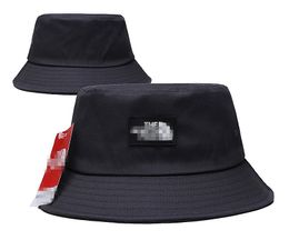 Mens Women Designers Bucket Hats Full Letter Casquette Bonnet Beanie Luxurys Fedora Fitted Sun Hat Baseball Caps Y-7