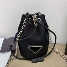 Designer women's keychain mobile phone bag luxury women crossbar mini bag long chain shoulder strap Messenger Bags Drawstring classic handbag barrel waist key ring