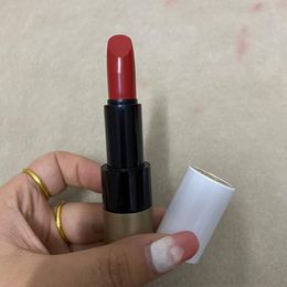 Luxus-Her Matte Lipstick Foundation Make-up Red Lip Gloss Lipgloss für Mädchen und Frauen in 9 Farbtönen