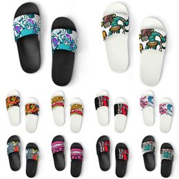 Buty niestandardowe Kapcie PVC Mężczyźni DZIECKI DOM HOME HOME Sneakery zewnętrzne Dostosowane trenery plażowe Slip-On Color308