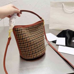 Shoulder Bags Luxury Brand Houndstooth Bucket Fashion Square Wallet Women's Designer High Quality Leather Mobile Phone Handbags winter trendy