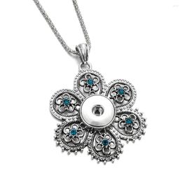 Pendant Necklaces Snap Jewelry Blue Crystal Hollow Flower & Pendants Vintage Necklace Fit 18mm Buttons For Women