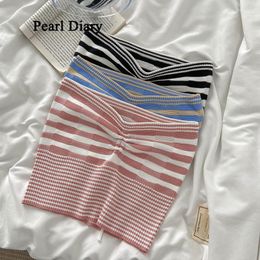 Women's Tanks Pearl Diary Summer Style Chest Wrap Beauty Back Sexy Stripe Knitting Top Women All-Match Unique Sleeveless Close-Fitting