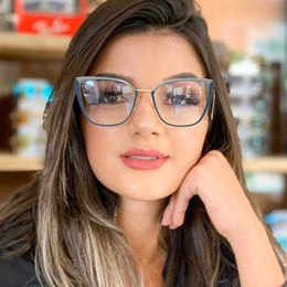 Sunglasses Frames 2020 New Sexy Cat eye glasses frame women clear lens spectacle frames fashion brand design Transparent eye glasses metal T2201114