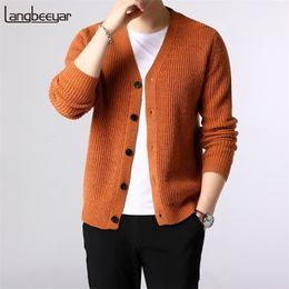 Mens Sweaters Fashion Brand Sweater Men Cardigan Thick Slim Fit Jumpers Knitwear Warm Winter Korean Style Casual Clothing Male 221115