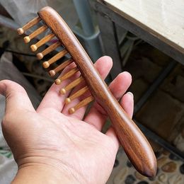 Other Massage Items Long Handle Sandalwood Comb Wide Tooth Meridian Scraping Gua Sha Therapy Scalp Relax Blood Circulation Health Care 221116