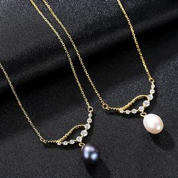Brand Luxury Freshwater Pearl Shiny Zircon Leaf Pendant Necklace Women Jewellery Korean Fashion Temperament lady 18k Gold Plated Exquisite Necklace Accessories
