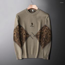 Men's Sweaters 2022 Vintage Trend Cashew Flower Crew Neck Sweater For Men's Korean Version Casual Autumn Winter Warm Pullover Top