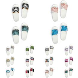 Custom Shoes Slippers Sandals Men Women DIY White Black Green Yellow Red Blue Mens Trainer Outdoor Sneakers Size 36-45 color164